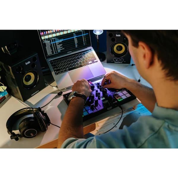 DJ-kontroller USB - DJ Control Inpulse 200 MK3 - USB-C bussdriven - Taktile joghjul 90 mm - 4 multifunktionella pads