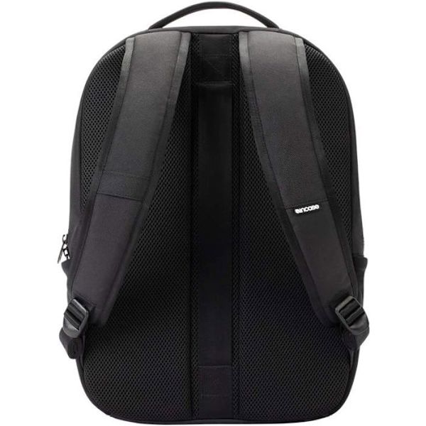 Ryggsäck - Incase - Compact Campus - Svart - För MacBook Pro 16" - Trolley kompatibel Svart
