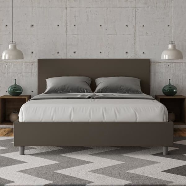 Adele säng 160x190 med cappuccino boxspring - Adele - Dubbelsäng - Brun - 160 x 190 cm brun