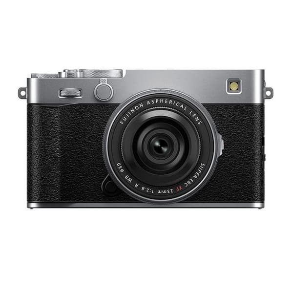 FUJIFILM X-E5 Silver + XF 23mm f/2.8 R WR