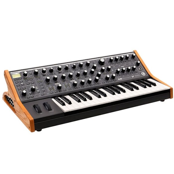 Analog syntesizer - MOOG - Subsequent 37 - 37 semi-viktade tangenter - 256 förinställningar - Inbyggd arpeggiator
