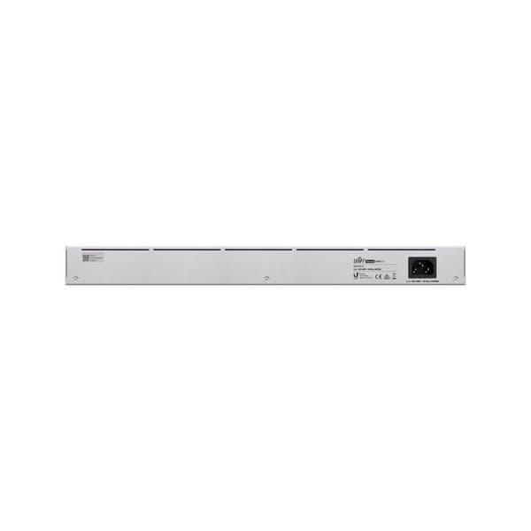 UbiQuiti USW-24 Switchar