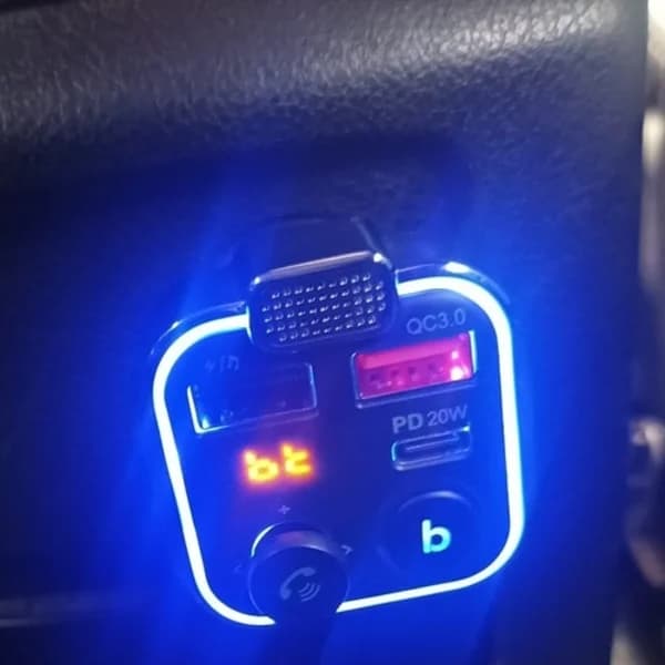 Bluetooth FM-sender & Oplader 20w - Til bilen - Biloplader