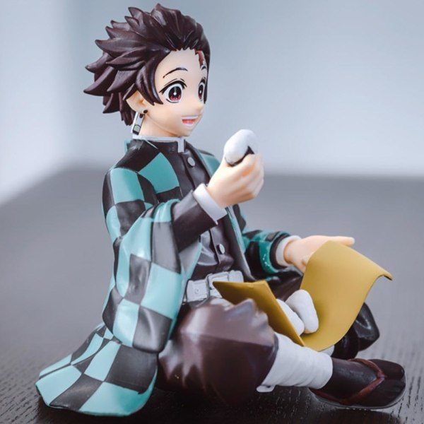 Animefigurer Dekoration Anime Tecknad Modell Bilprydnad för Sovrum Säng Vardagsrum-C