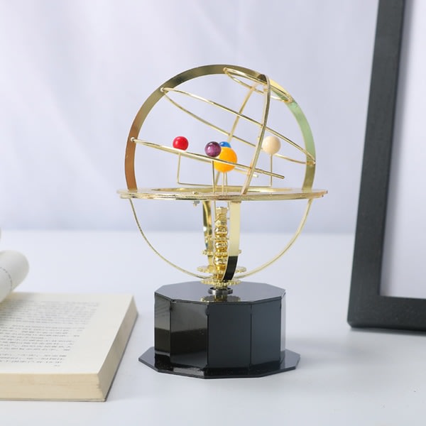 Solsystemet Planet Perpetual Motion Bordsskiva Ornament Rotation Swing Globe Toy