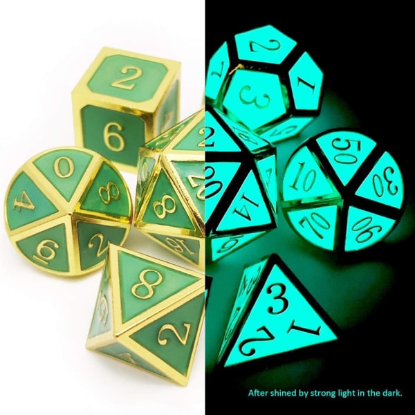 Hohtava sininen D&D-setti lohikäärme noppapussilla