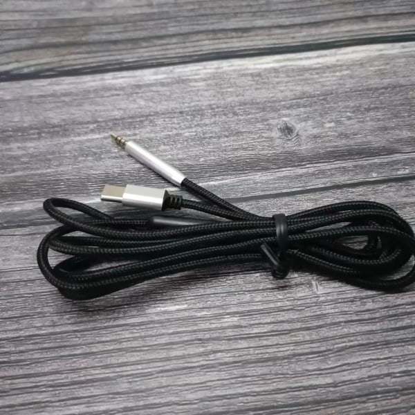 Pålidelig USB C-kabel til QC25/QC35/QC35II/QC45/NC700/Y40/Y45/Y50 Headset Type C til 2,5 mm ledning med indbygget mikrofontråd
