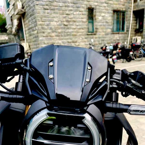 Päivitetty moottoripyörän etutuulilasi tuulilasin kotelo deflektori Moottoripyörän osa Helppo asennus CB650R CB1000R Musta