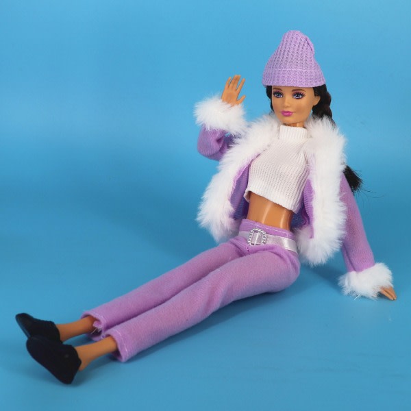 Barbie-muotiasu, 3 osaa, 3 nukkevarusteita, lapsille