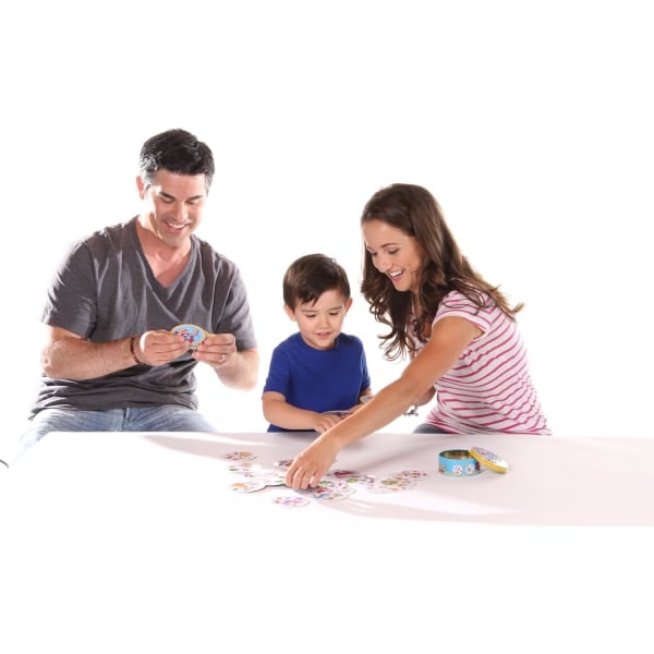Matchende spil Spot It Observation Roligt familjespil Numbers Numbers