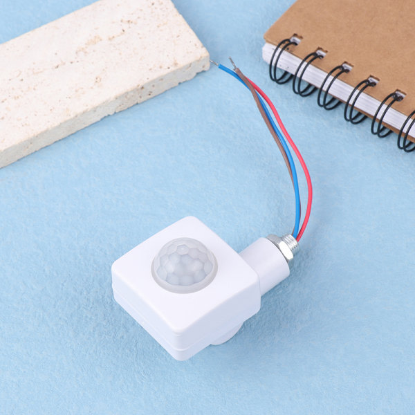 Strålkastarsensor Infrarød Body Sensing Switch Vandtæt Justering Hvid