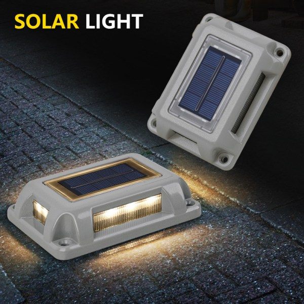 LED-aurinkokannelvalaisin, ulkovalaisin, puutarhapolkuvalaisin