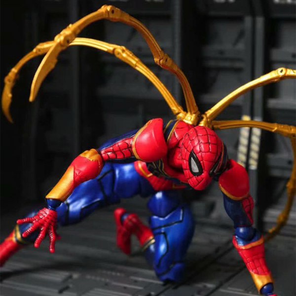 Iron Spider-Man Actionfigur Staty Figur Samlarobjekt Modell