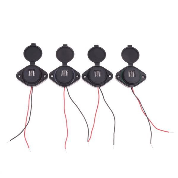 3.1A Dubbel USB-laddningsuttag Billaddare Dubbel Vattentät Adapter Vit