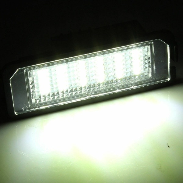 2x LED-nummerplåtsljus för VW GOLF MK4 MK5 MK6 PASSAT