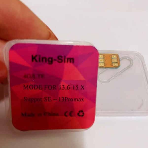 1. King-sim/LTE-opplåsningskortklistremerke for iphone 6/7/8/XS/XR/