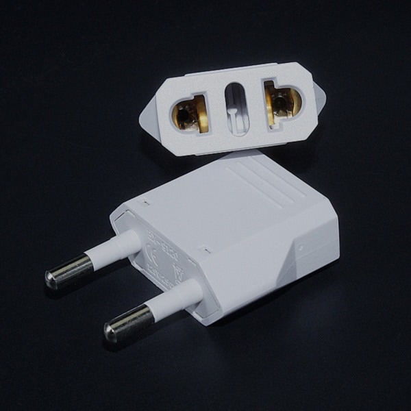 Europeisk reseadapter USA till Europa Adapteruttag Konverter Amerika till EU Svart