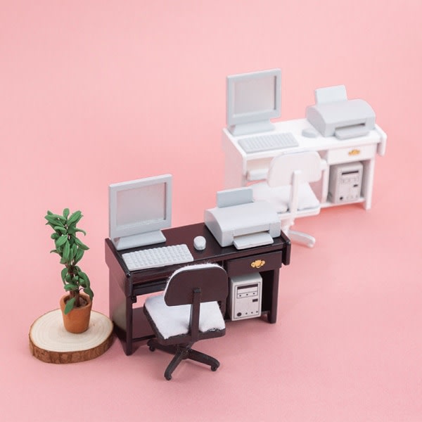 Mikro Miniatyr Møbler Tiny Småskalig leketøy Dukkehjem DIY Decora Mini 1:12 datamaskin skrivebord og stol kontor Hvit