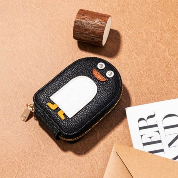 Naisten piirretty pingviini luottokorttikotelo e Organ Style Multi-ca A4