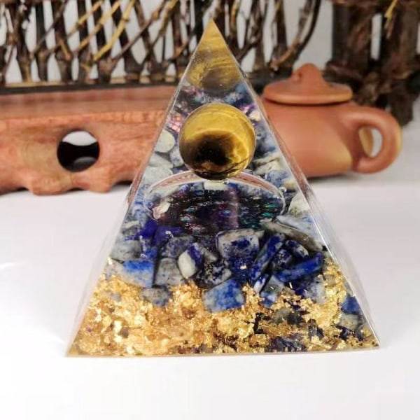 Livets Tre Orgone-Pyramide Ametyst Peridot Healing Crystal Energy Orgonite Pyramid EMF-Beskyttelse Meditasjonsverktøy Lys Grå L