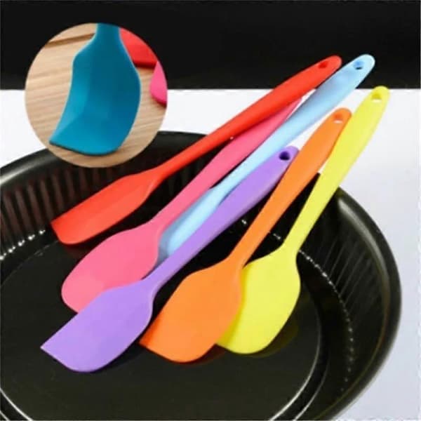 Allsidig silikonspatel for baking 20 cm