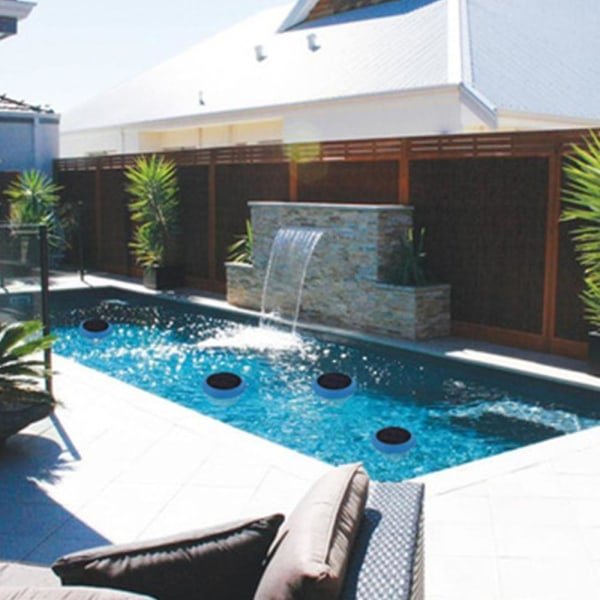 Solcelledrevne damlys, lavet af PC-materiale, solcelledrevne poollys til swimmingpool