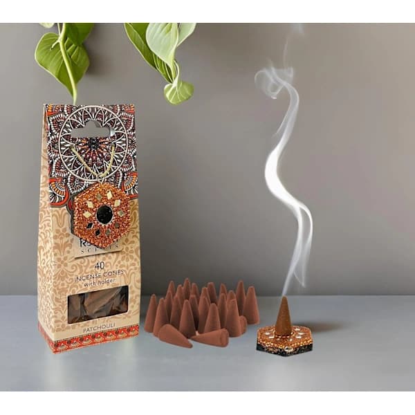 Røgelseskegler med holder – 40-pak Tree Patchouli Tree Patchouli