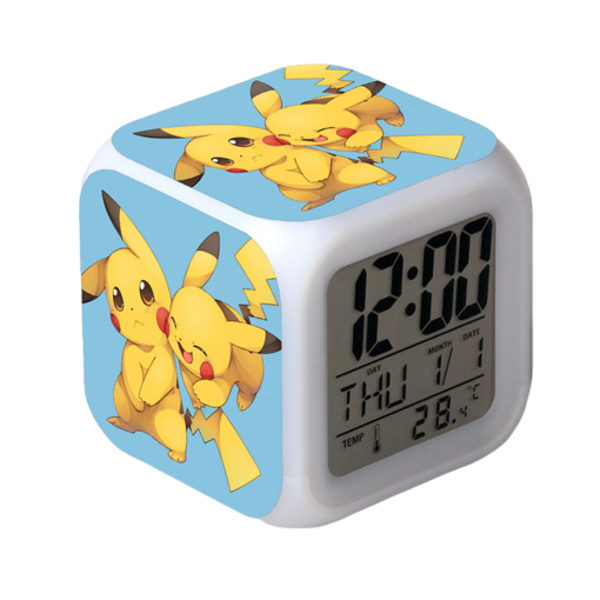 Pikachu Fargerik Vekkerklokke LED Kvadratklokke Digital Vekkarklokke med Tid, Temperatur, Alarm, Dato