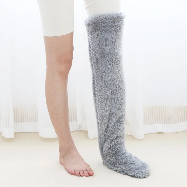 Over Knee High Fuzzy Long Socks Plyschstrumpor Ben Brown