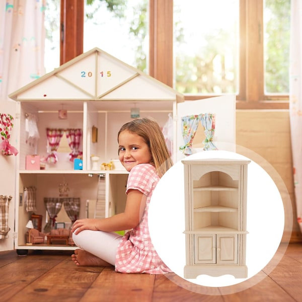 1. Minihus Møbelmodell Skap Minihus Triangulært Skap ModellWOOD Farge 16,2x9,2cm