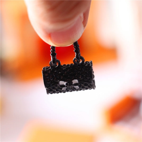 Mikro Miniatyr Möbler Tiny Småskalig Leksak Dockhus DIY Dekora Mini Mode Rakväska Svart