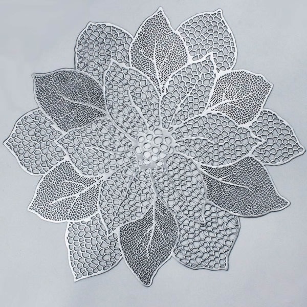  Runde bordstabletter for spisebord Sett med 6 pressede vinyl metalliske bordmatter hule hibiskusblomst bordbrikker for middag