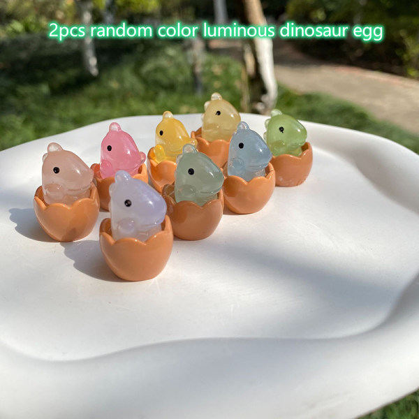 8 stk Mini Cartoon lysende pyntegjenstander i Resin til bilinnredning - Tilfeldig farge 8 stk Random Color 8Pcs