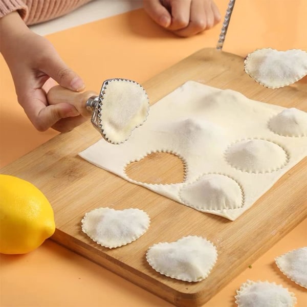 Ravioli Cutter stempler med hjerteform med trehåndtak