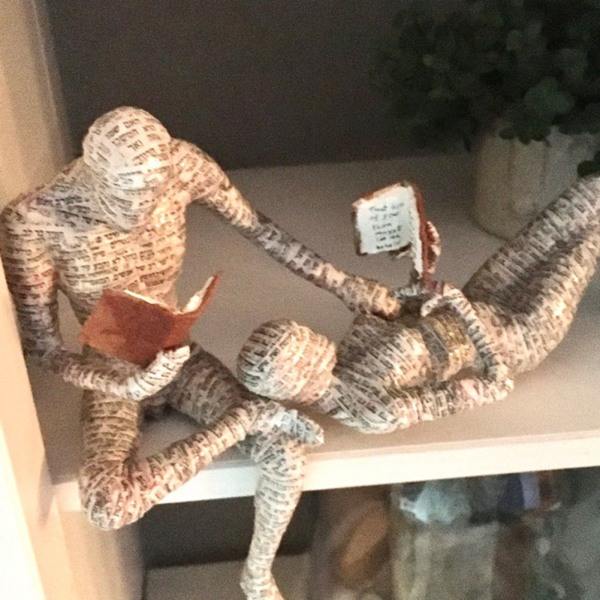 Læse Kvinde Harpiks Ornament Samleobjekt Statuette Skulpturer Stue Indretning Stil Tre