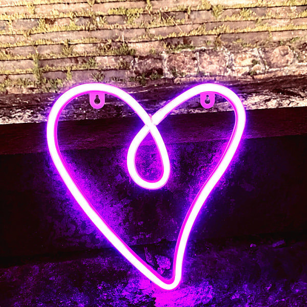 Hjerteformet LED-neonlys - Neon vegglampe eller USB-drevet - Neon