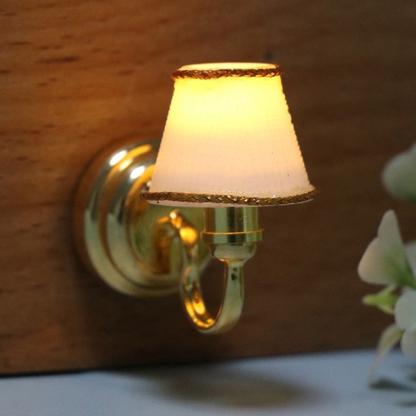 1:12 Dockhus Miniatyr Vägglampa LED Lampa Bordslampa Sovrum