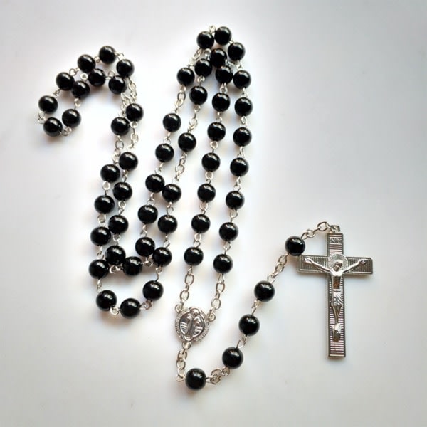 Black Beads Rosary Catholic Necklace with Medal Metal for Cross Jesus Crucifix Pendant Church Christ Prayer Religious Gi