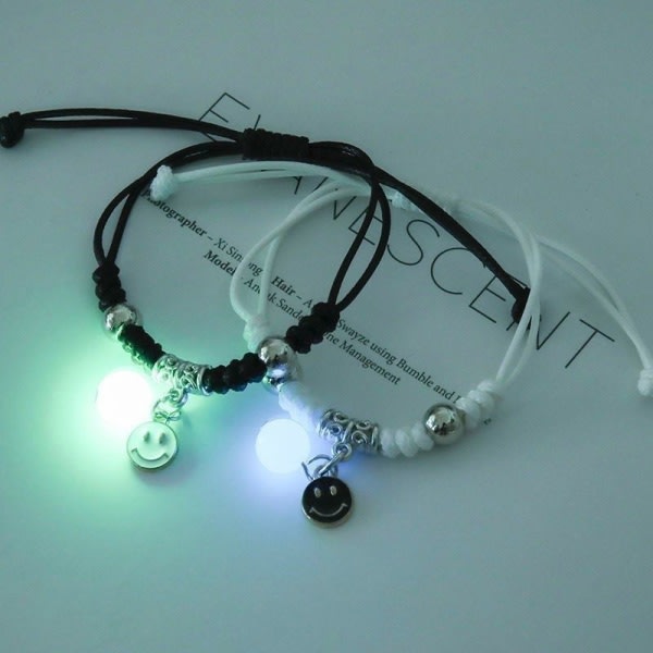 1 Par Luminous Star Moon Cat Armband Par Charm Handmade Adj A7 En Storlek A7 One size