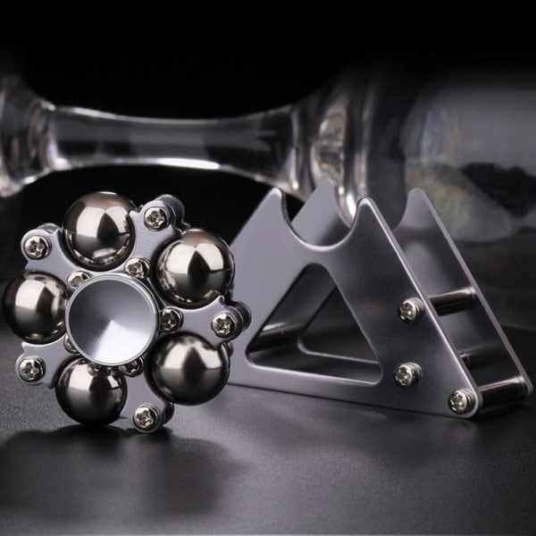 Ny metallspinner Antistress Hand Vuxen Leksak Reliever Leksak Gyrosc Silver one size Silver one size