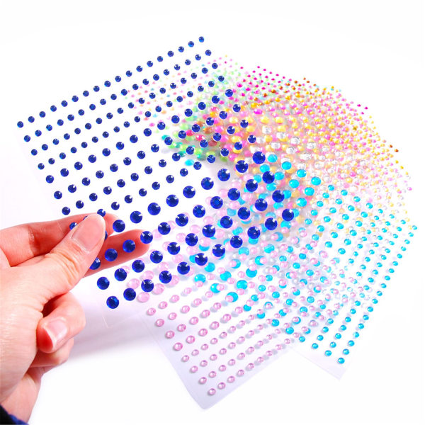 26 bitar av blandad storlek färg akryl borrstickers Manual DIY sid