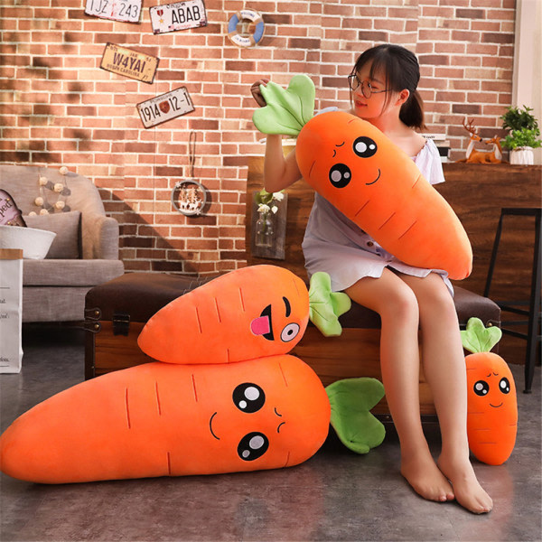 Orange imiterad morotskudde, docka för sovkudde för barn, plyschleksaksdyna, används för sovrum, soffa och kontorsdekoration （28 tum） tårfylld