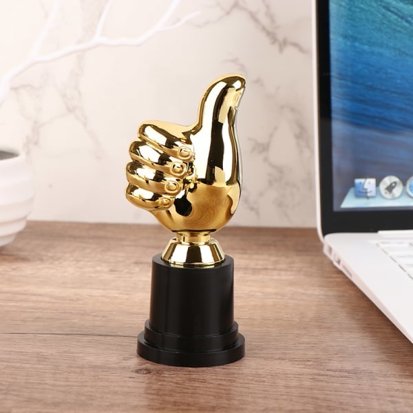 1. Pris Trofæer Belønning Tommelfinger Trofæ Legetøj Børnekonkurrence Guld one size Gold one size