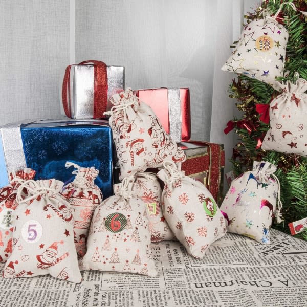 Adventskalender, 24 påfyllbare tøyposer, gaveposer med nummererte tagger og 24 trepinner, juteposer for DIY juledekorasjoner（farge）