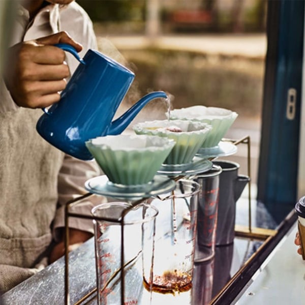 Transparent kaffedripper-holder, kaffedripper-filterholder, kaffedripper-stativ i harts för kaffefilter
