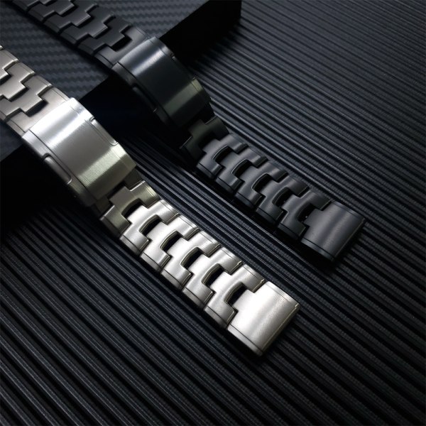 Garmin Fenix ​​-sarjan hihnalle pikakiinnitys Titanium Triple Bead Strap 22mm Silver