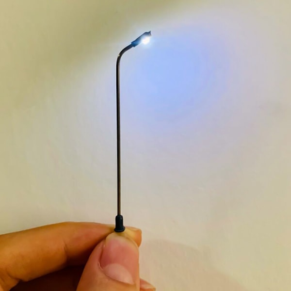 HO-mittakaava 1:75 10cm rautatiemallin lamppu LED 3V valkoinen valo - 4kpl LQS08