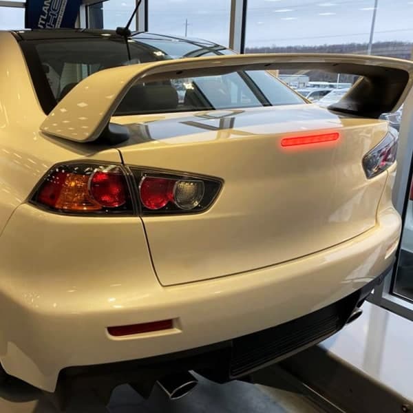 Tredje bremselysstang Baklys for Lancer Ex Evo 8334A08 Rød