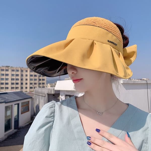 Bredskygget solhat strandhat GUL yellow