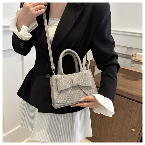 Grå axelväska/handväska med rosett Grey